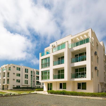Sea Life Apartments Sinemorets Extérieur photo