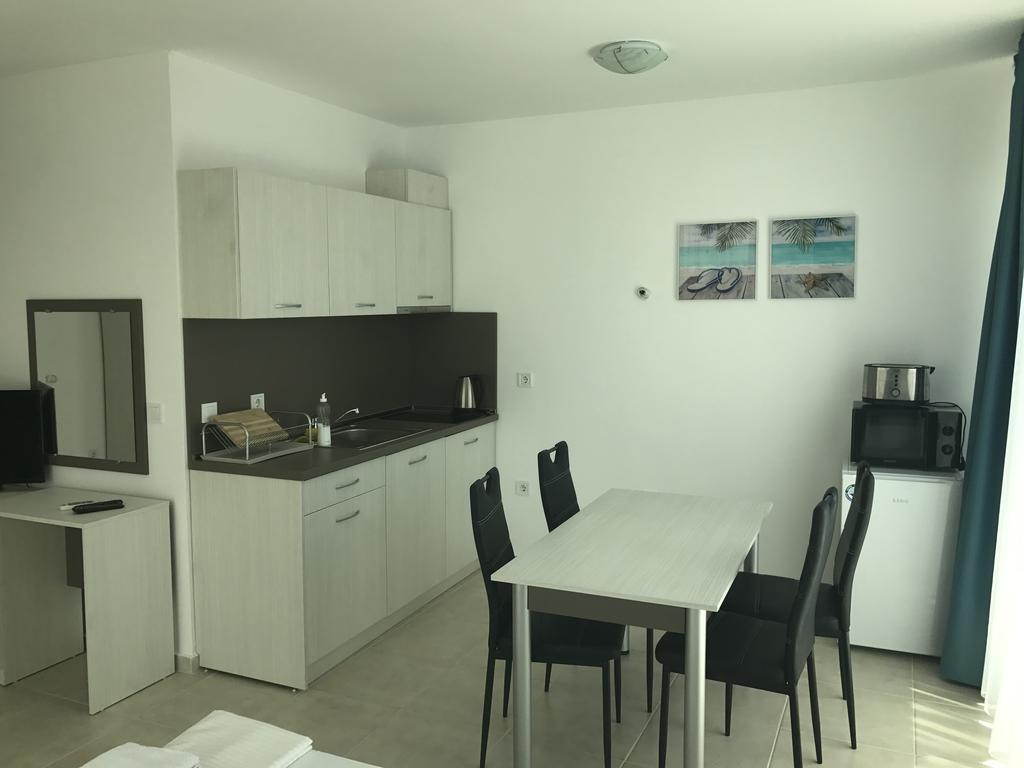 Sea Life Apartments Sinemorets Extérieur photo