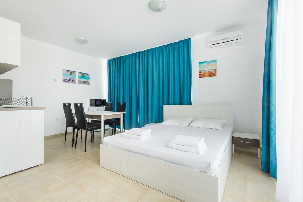 Sea Life Apartments Sinemorets Extérieur photo